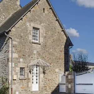 https://three-bedroom-holiday-home-in-plancoet.inbrittany.com